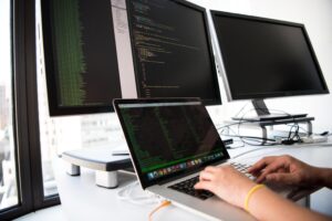 hosting y desarrollo web