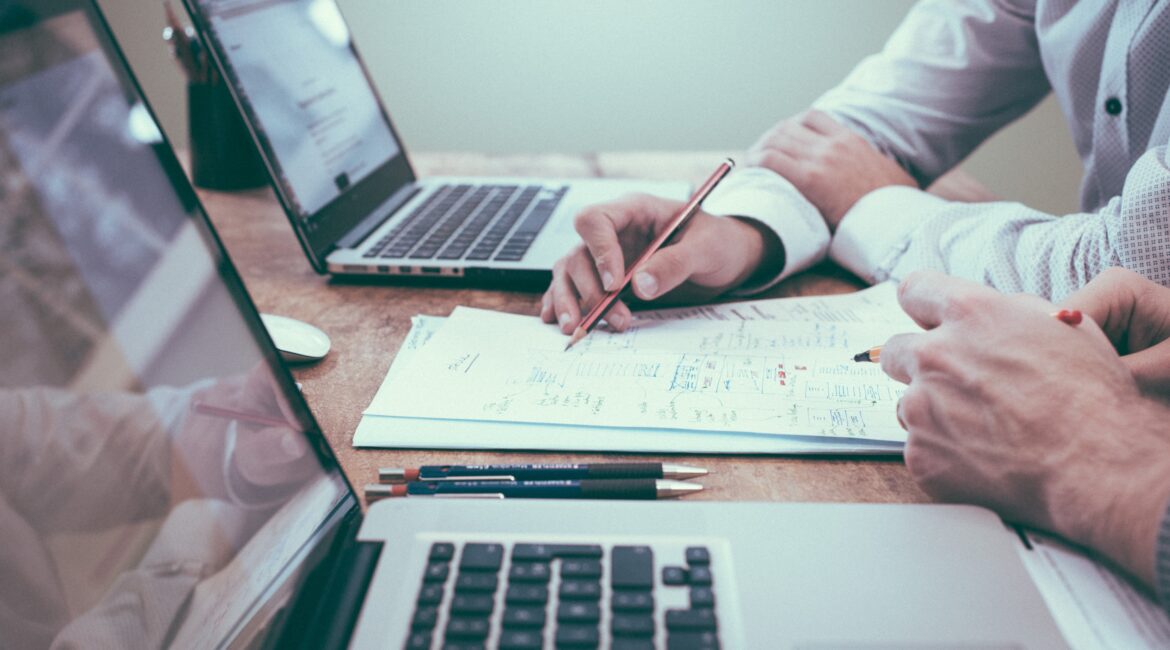 Recommendations for starting a business online blog