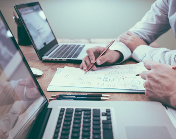 Recommendations for starting a business online blog